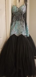 Womens Rhinestone Prom/ Pageant Dress